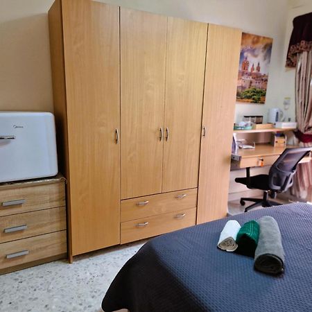 Saracini'S Homestay แอตตาร์ด ภายนอก รูปภาพ