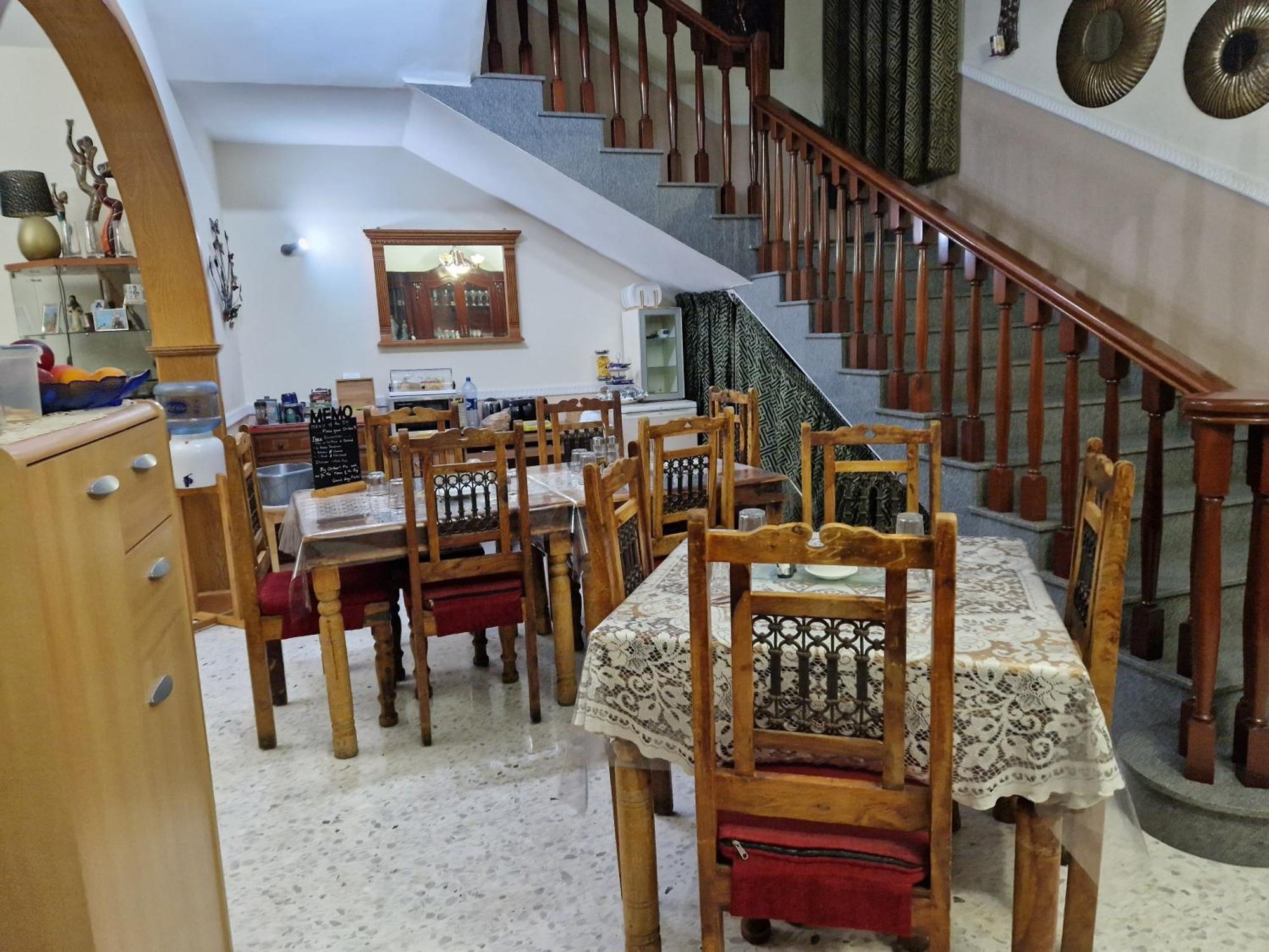 Saracini'S Homestay แอตตาร์ด ภายนอก รูปภาพ